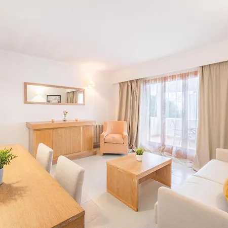 Felipe 2-4 * Cala d'Or (Mallorca)